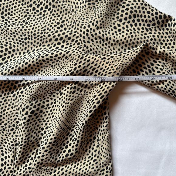 Evan-Picone Dalmatian Print Button Up Blouse Size 16 Neutral Chic Workwear - Picture 3 of 7
